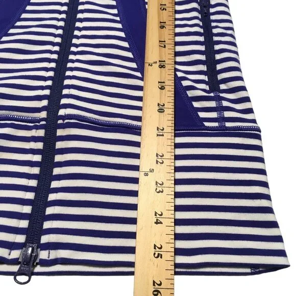 Lululemon In Stride Jacket Pigment Blue White Narrow Bold Stripe Women Size 4 - Picture 7 of 16